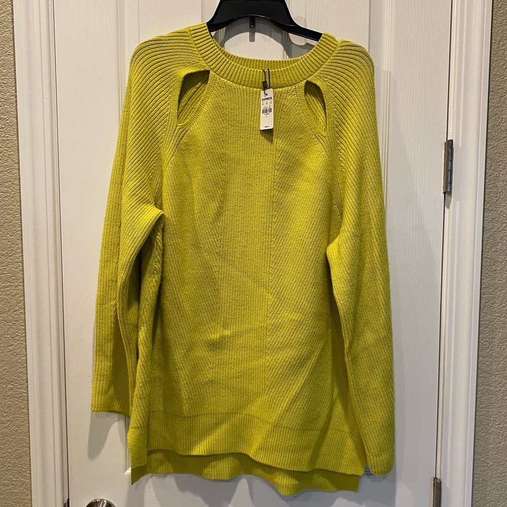 NWT Women’s Express mustard yellow sweater